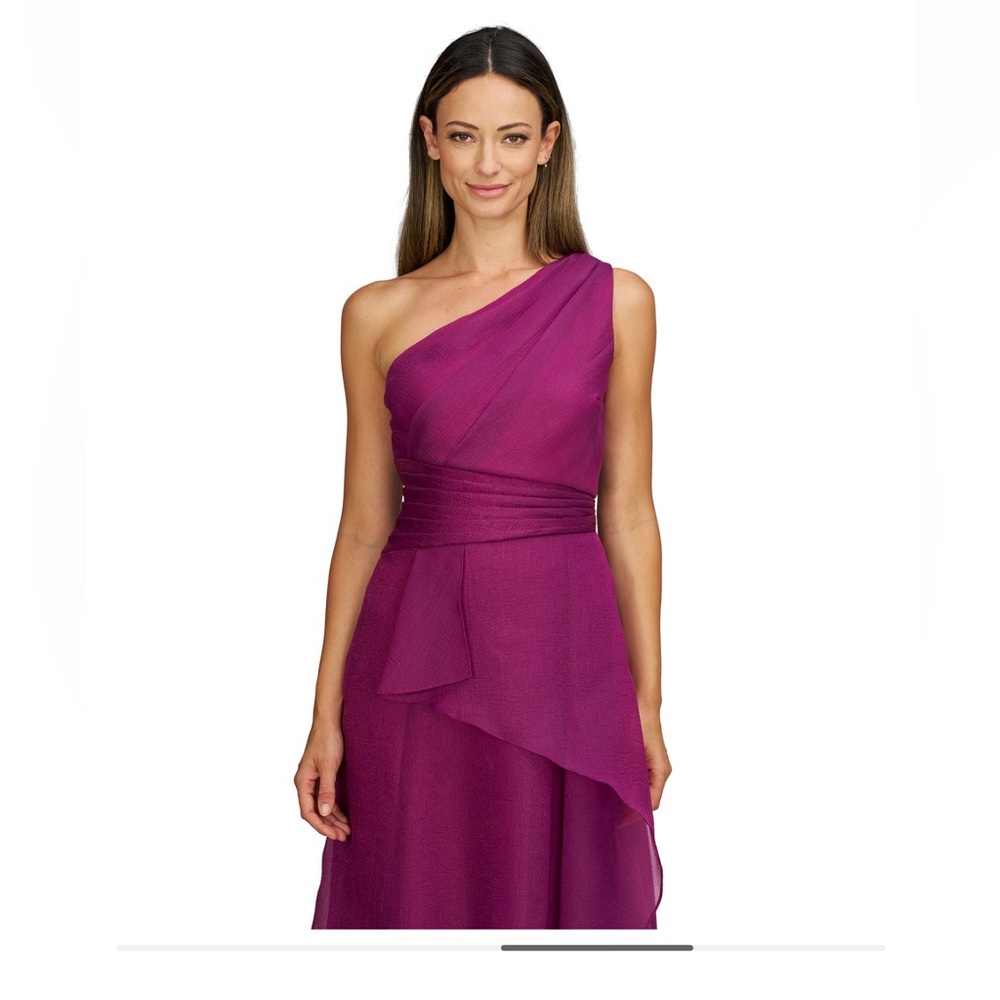 Elegant Magenta One-Shoulder Dress